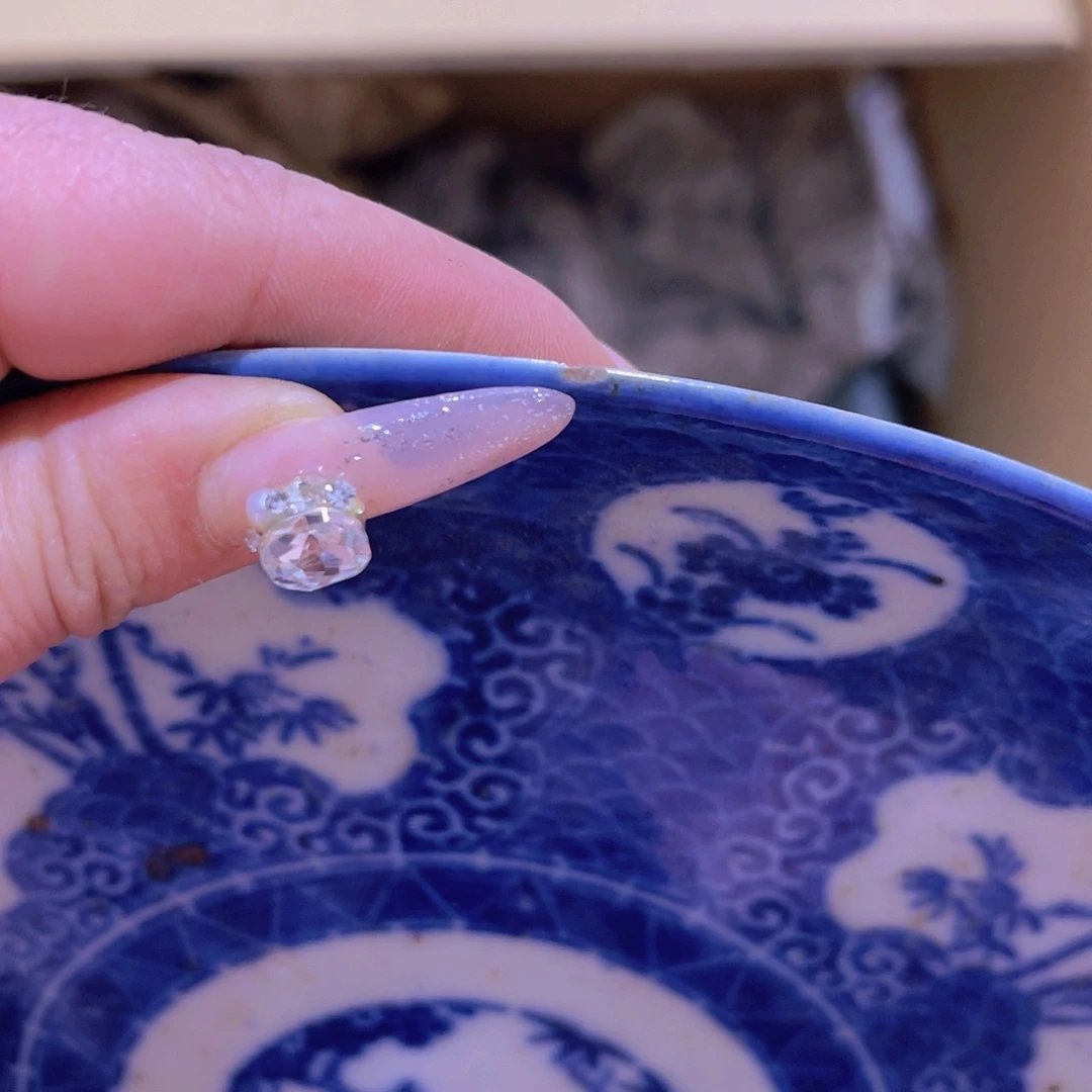 瓷片医***.不是因为自己喜欢他了嘛