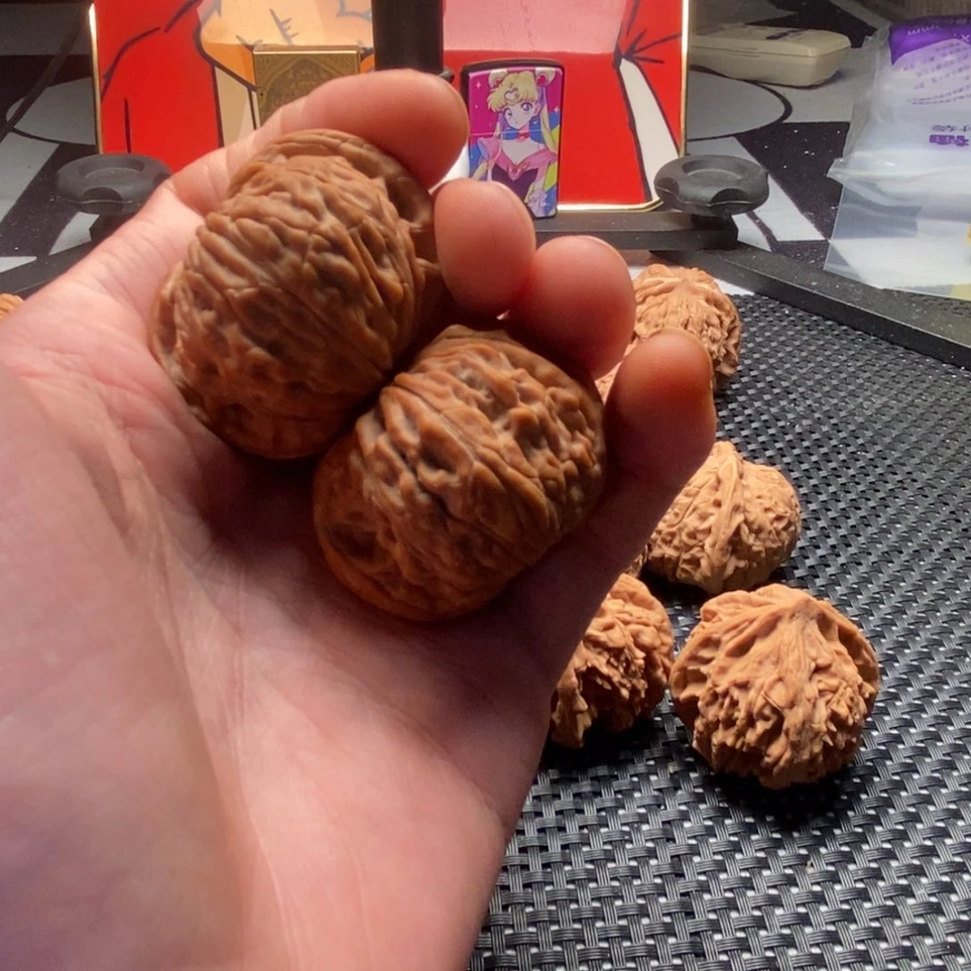 K***️文玩核桃精品对磨盘