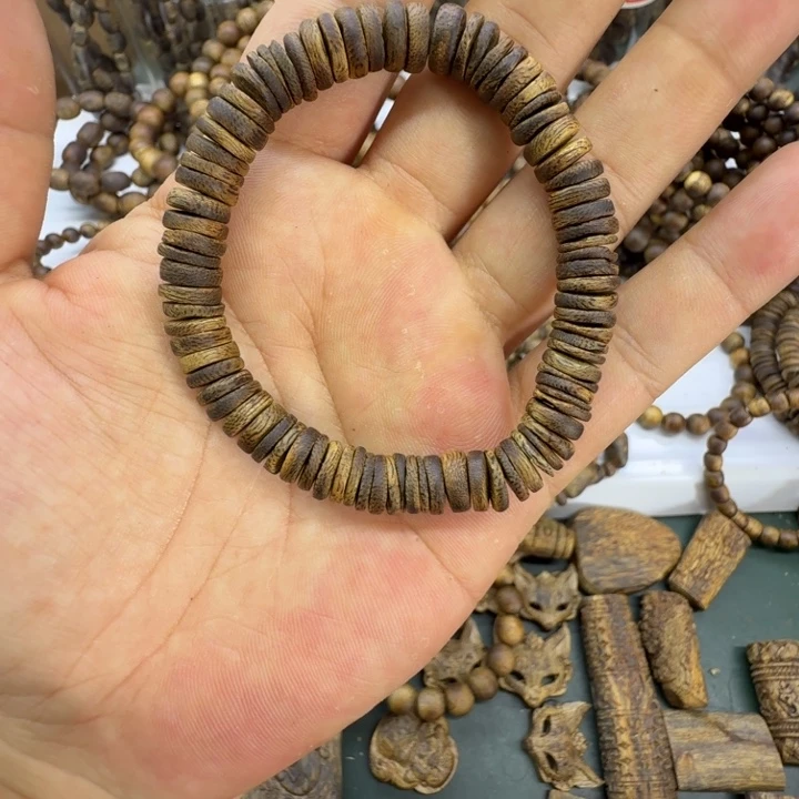 沉香沉香碎屑奇楠沉香乌身卡0.8单圈药片珠7克+