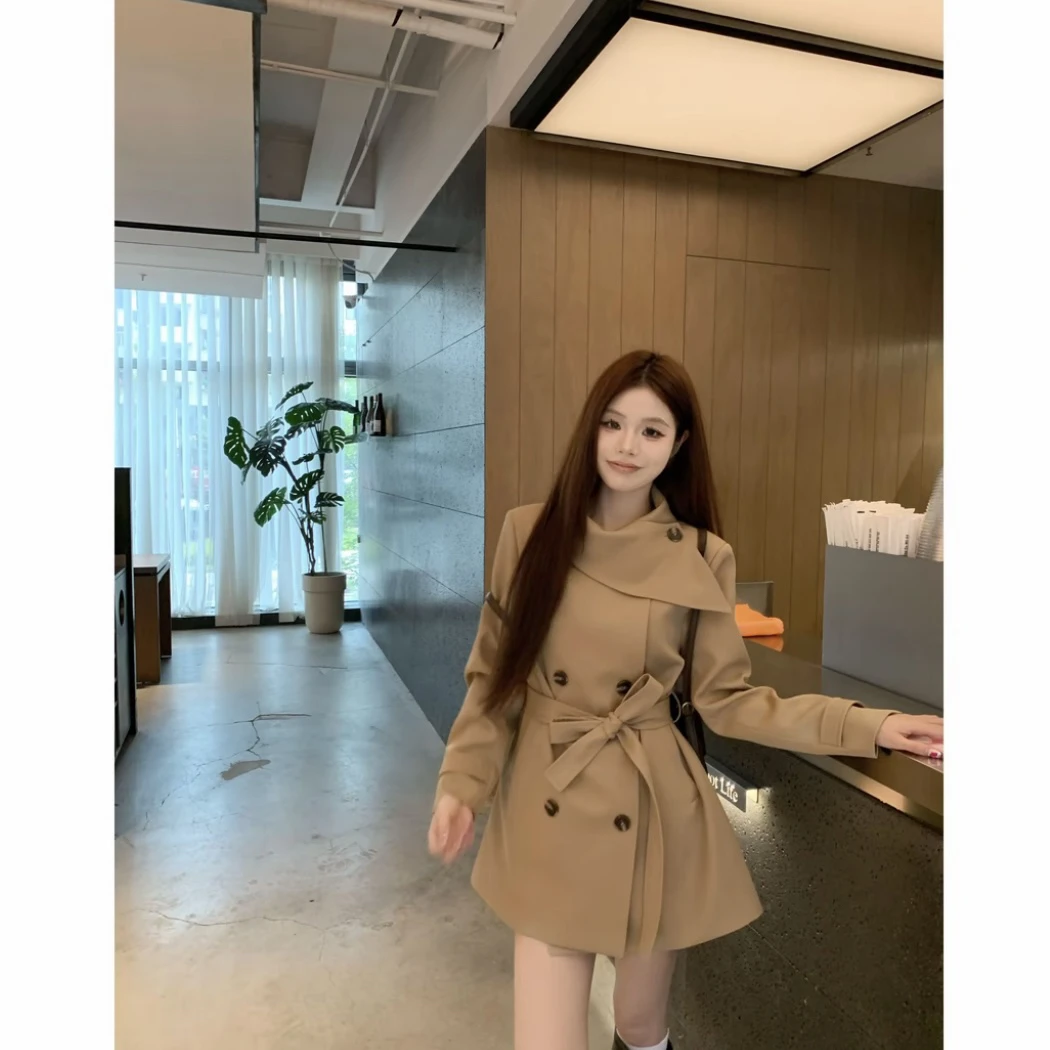 【MIU系千金】UM家2025秋网红新款英伦风双排扣韩版通勤风衣外套女