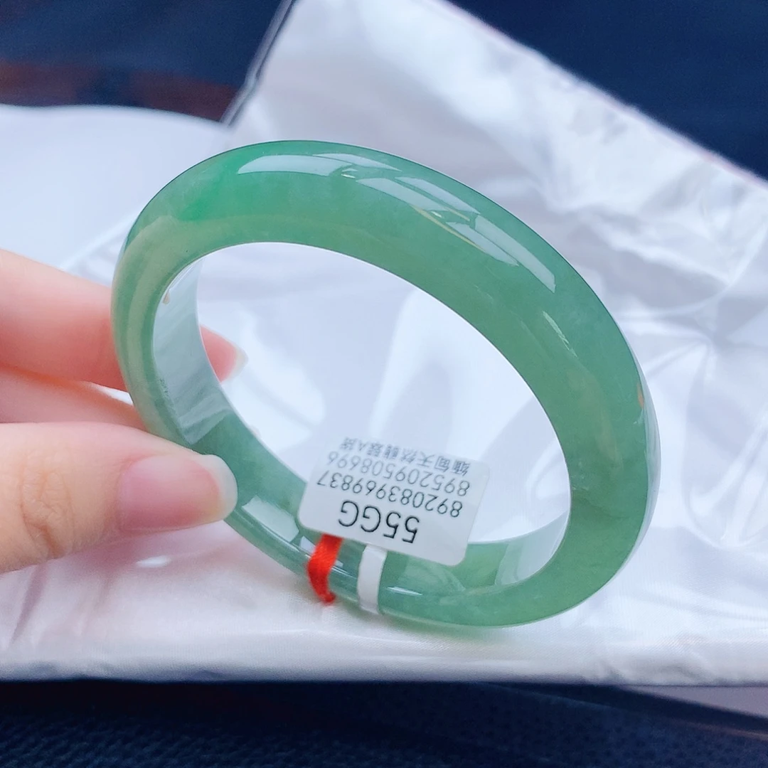 翡翠未镶嵌手镯缅甸天然翡翠a货手镯