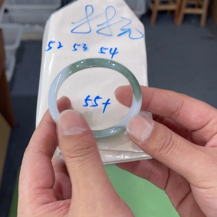 翡翠手镯未镶嵌纯天然缅甸翡翠手镯A货