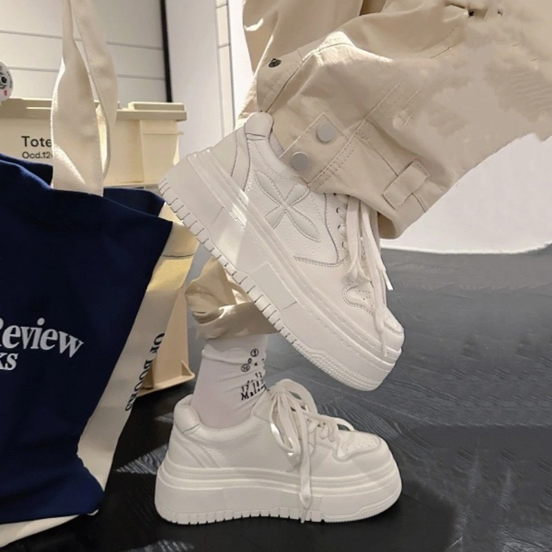 厚底小白鞋女春夏季小众鞋子男款韩版休闲运动板鞋女春秋白色百搭