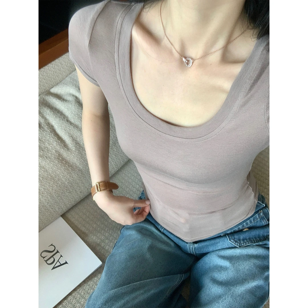 周淼ZHOUMIAO修身短款针织T恤U领亲肤舒适佰搭上衣女ZM25T3220K