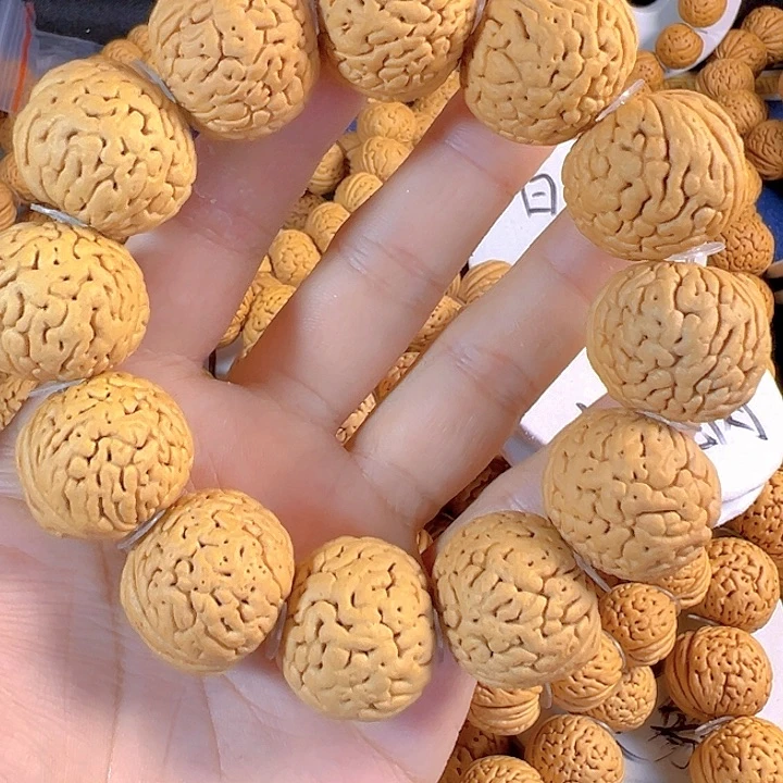 斜***家桃核手串肌肉肥齐桃核手串