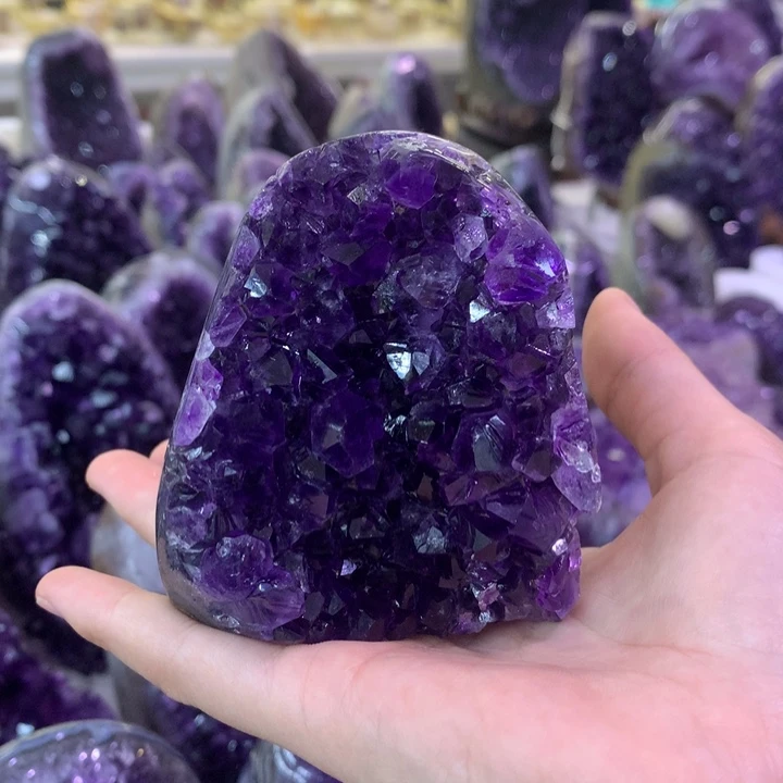 未镶嵌大型摆件（非配饰）水晶