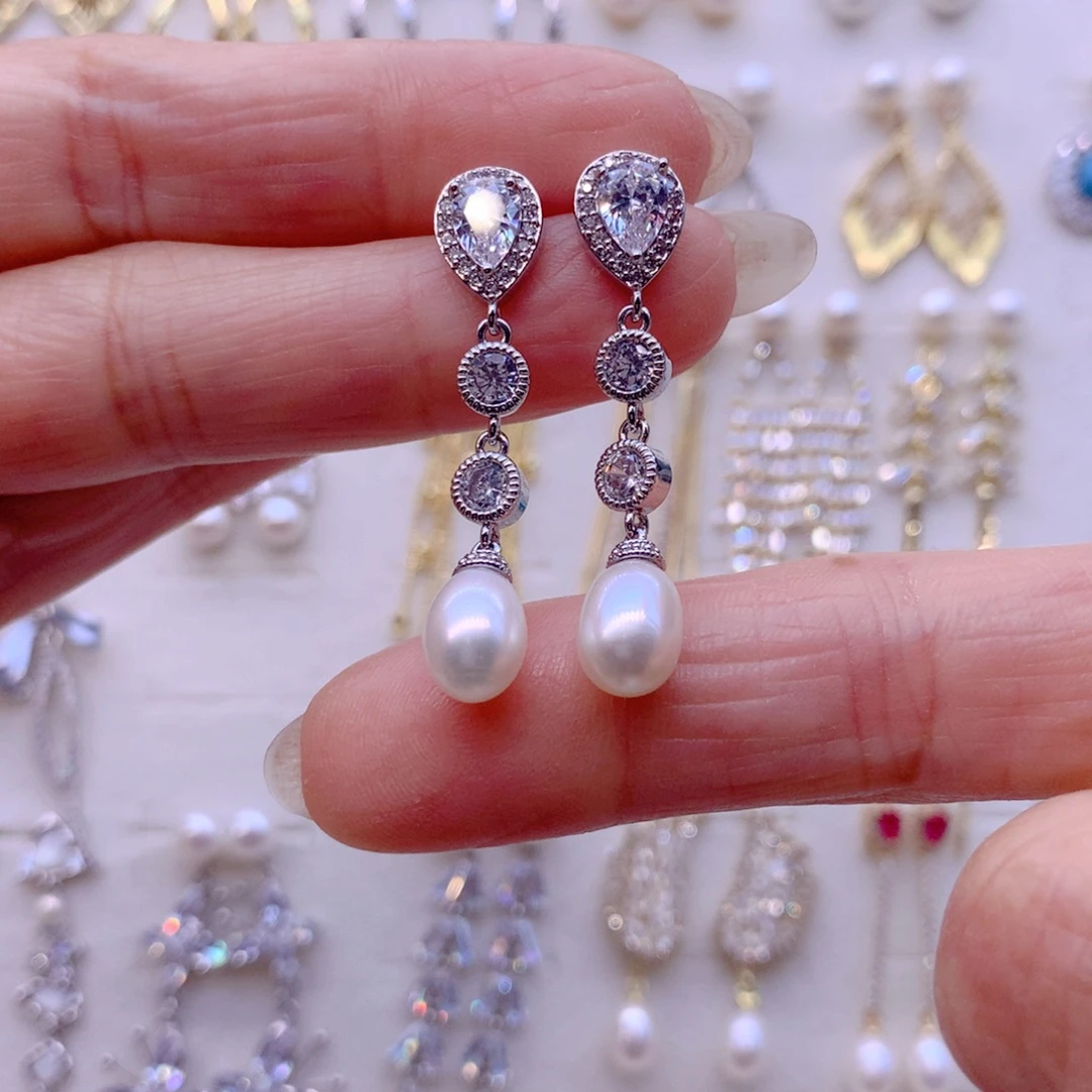 合金耳饰淡水珍珠