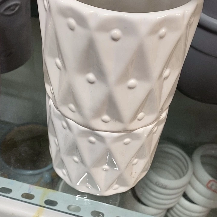 瓷花盆抢购清货马上开始