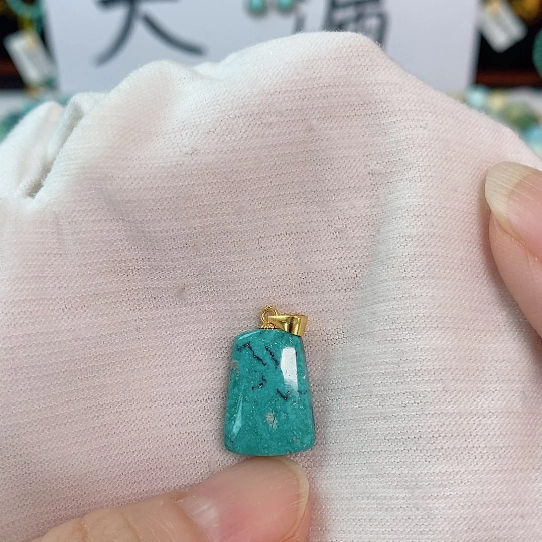 未镶嵌南红玛瑙珠宝奇石