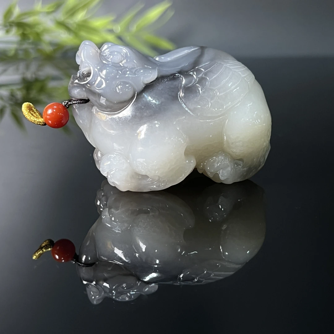 1124GC6665和田玉把件