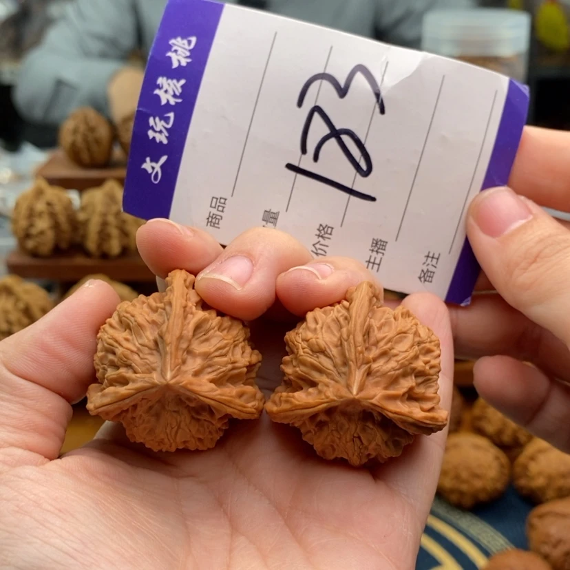 【闪购商品】文玩核桃吊坠36正奔