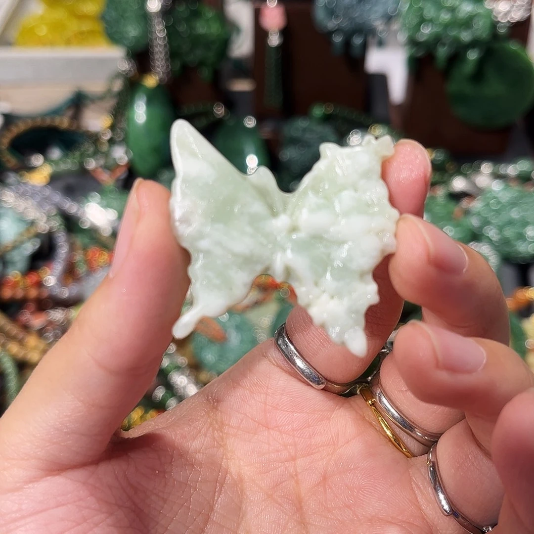 未镶嵌岫玉毛衣链