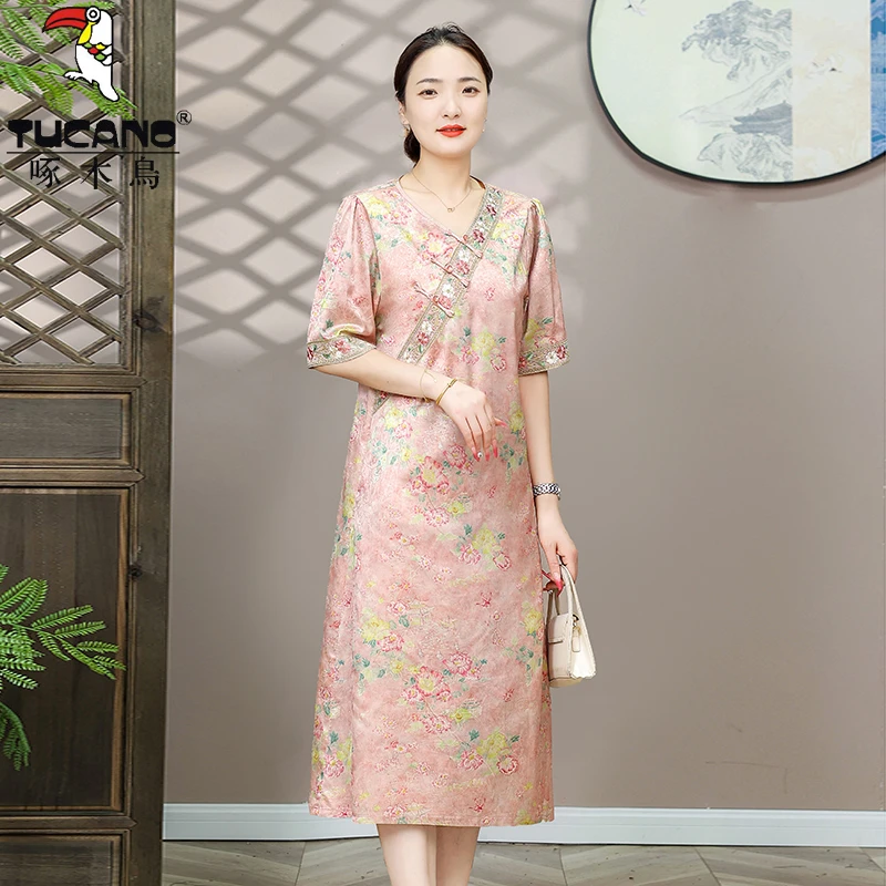TUCANO/啄木鳥女士新款刺绣新中式国风盘扣中长连衣裙女装8593-1