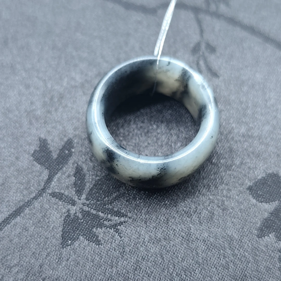 【国玉甄品】 BZ006 和田玉墨玉戒指18mm