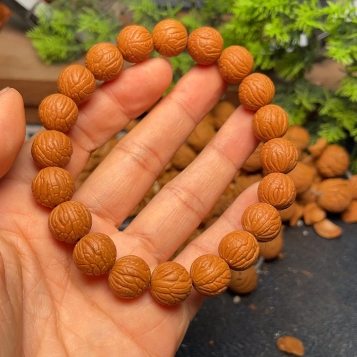 桃核手串龙纹桃核1