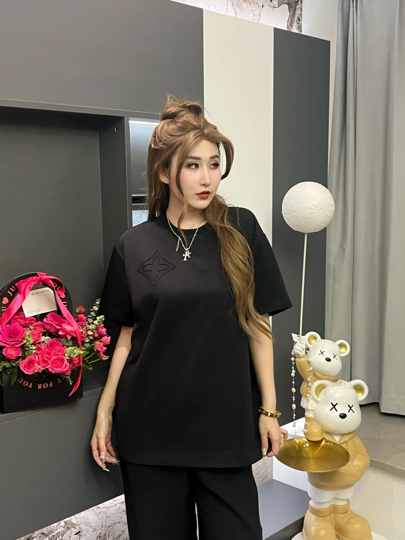 【酒酒专属】2025新款时尚百搭绑绳刺绣工艺圆领套头T恤男女同款