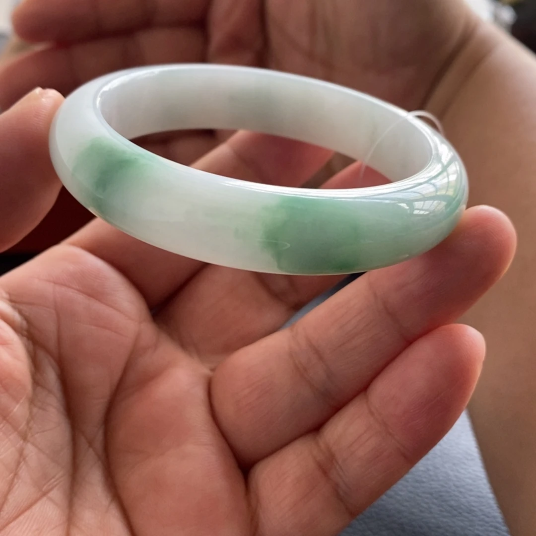 翡翠未镶嵌手镯天然翡翠手镯