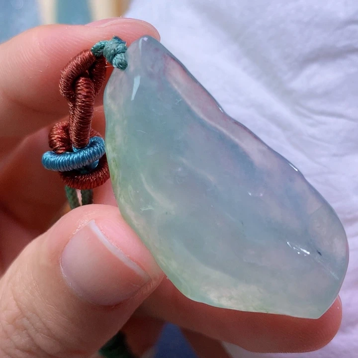 翡翠未镶嵌吊坠(不含链) 9695