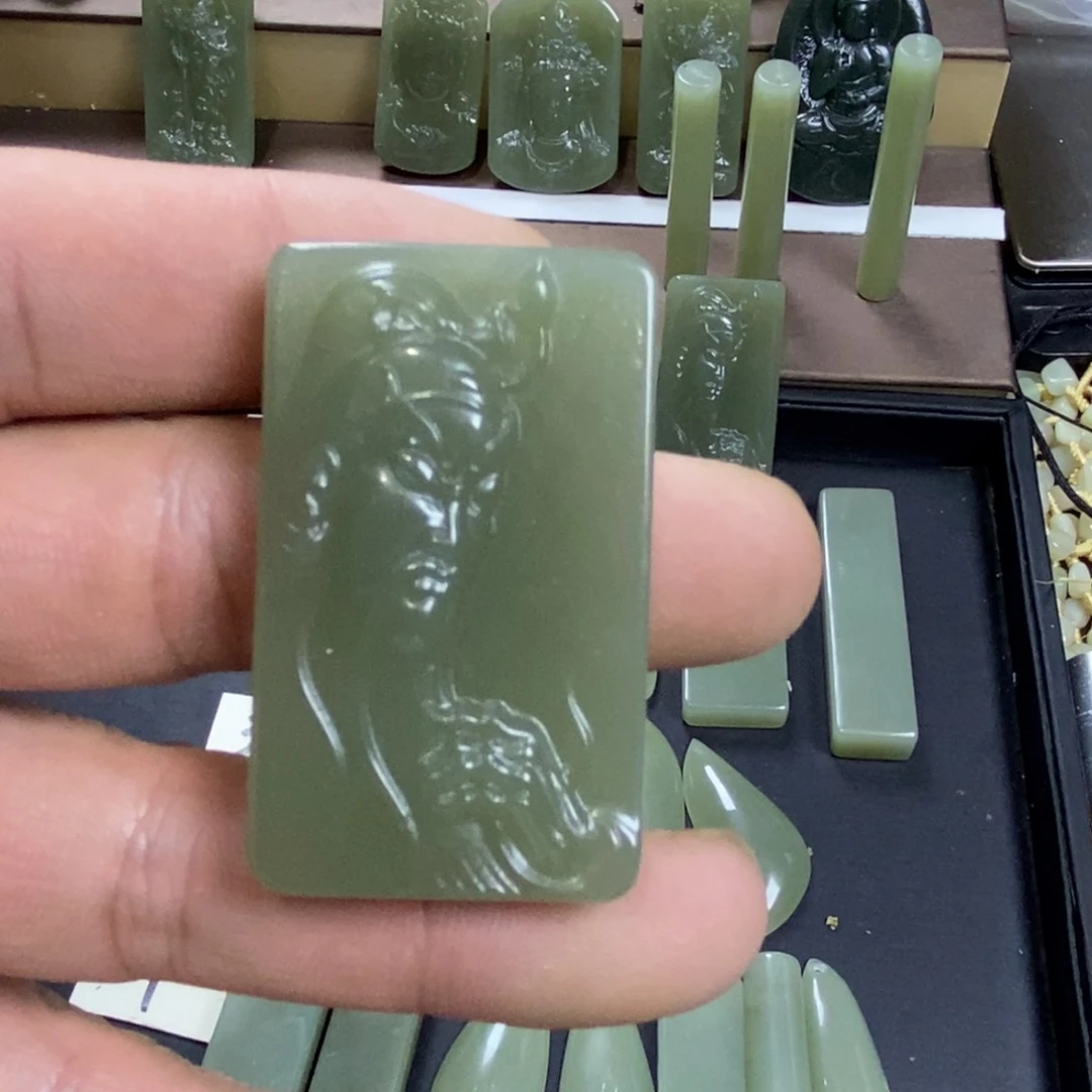 颈饰未镶嵌和田玉又***玩0183