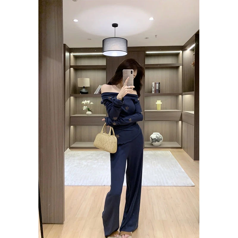 早秋新款修身显瘦时尚复古风露肩上衣休闲简约百搭直筒长裤两件套