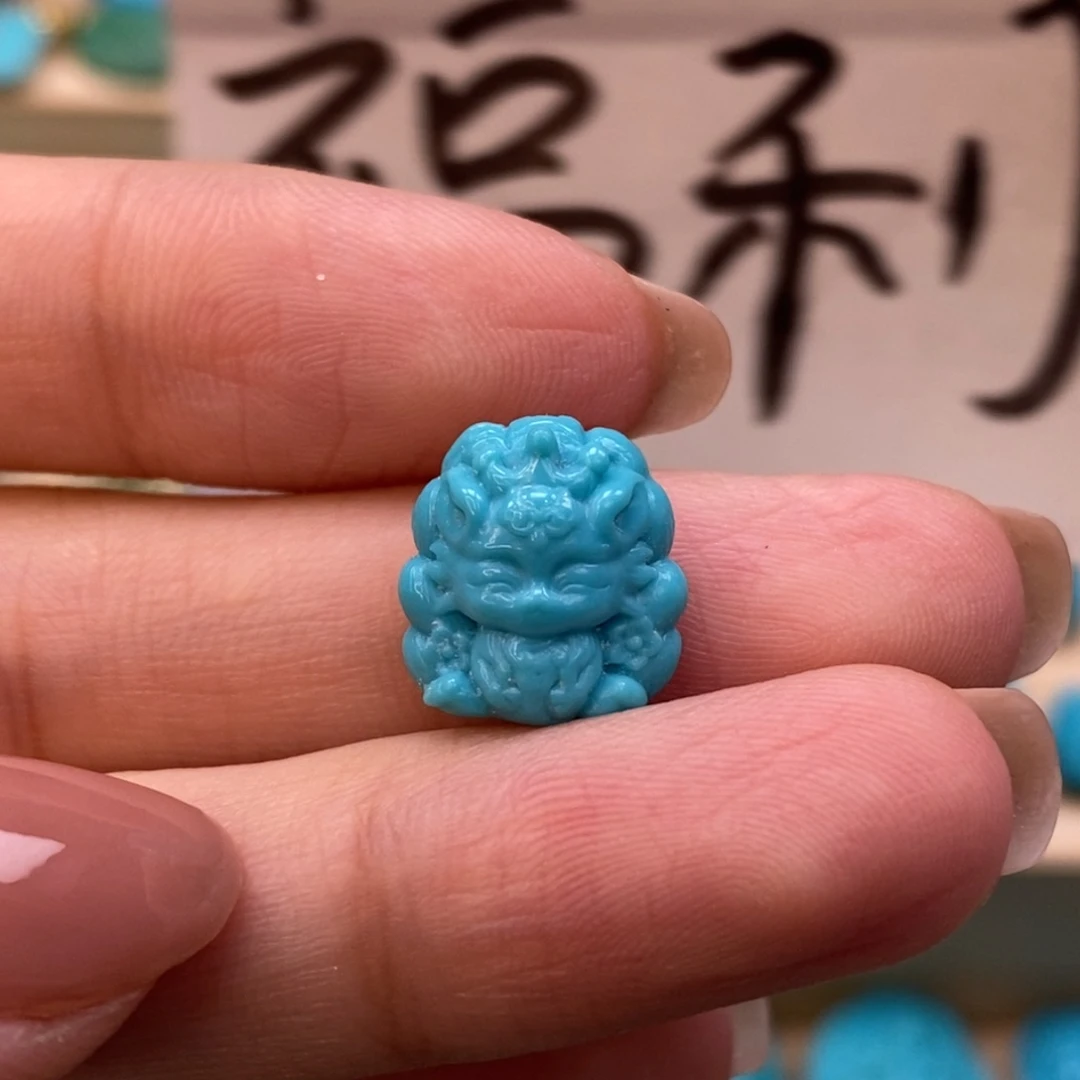 未镶嵌绿松石颈饰