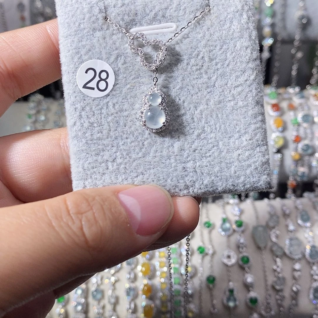 翡翠银S925镶嵌颈饰