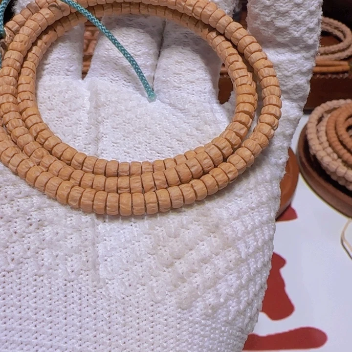 柏香籽/百香籽吊坠药片