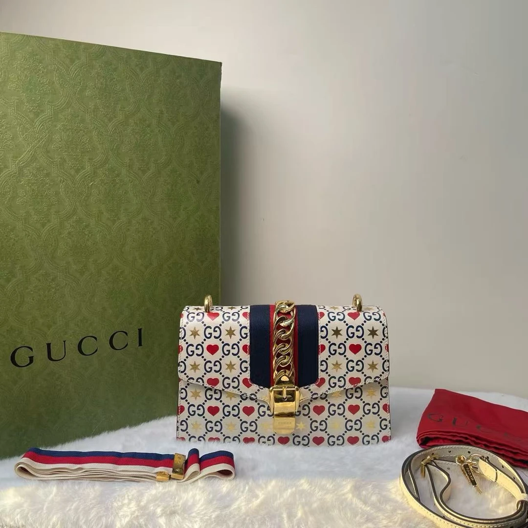 95新 GUCCI/古驰 Sylvie情人节限定款塞尔维亚/330025