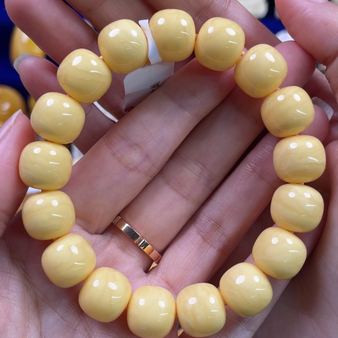 琥珀未镶嵌裸石琥珀蜜蜡