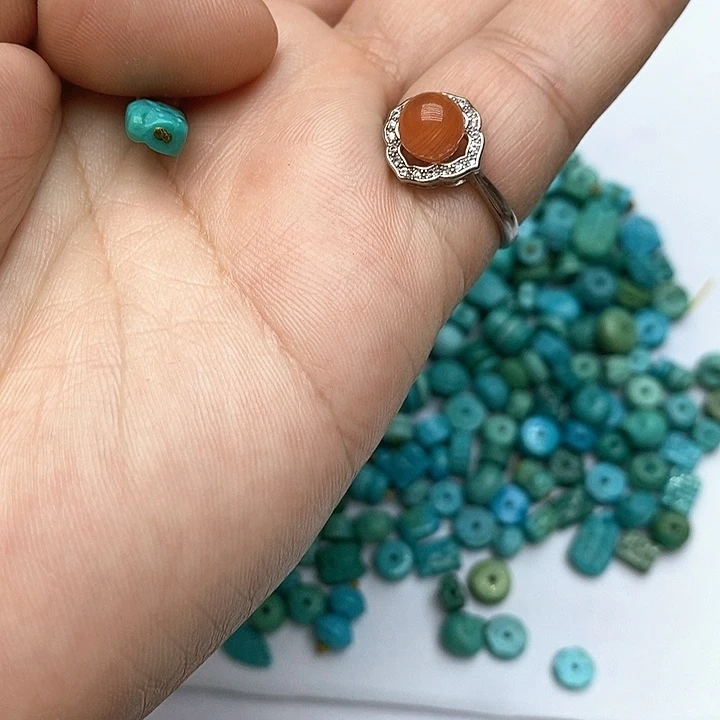 南红玛瑙未镶嵌珠宝奇石