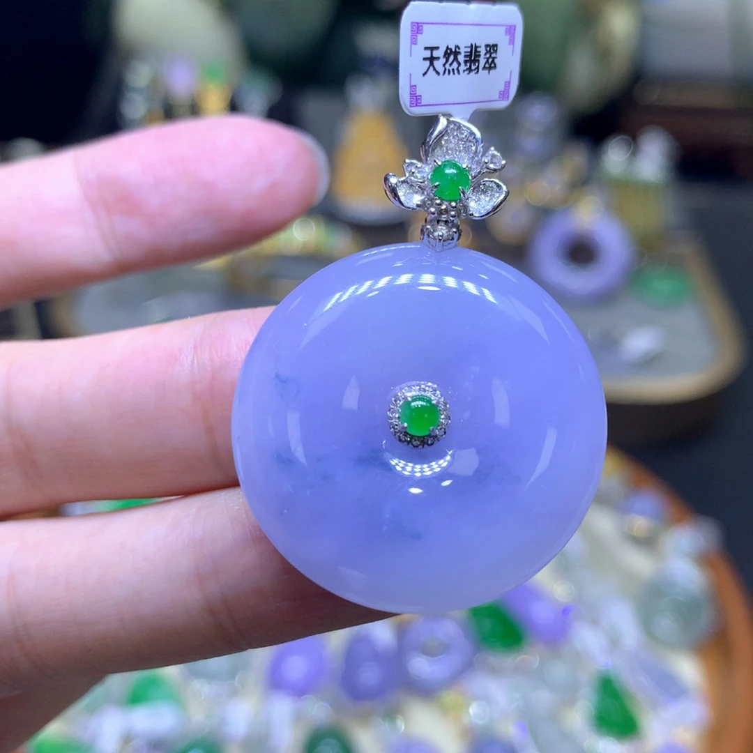 翡翠18K金镶嵌颈饰翡翠吊坠项链