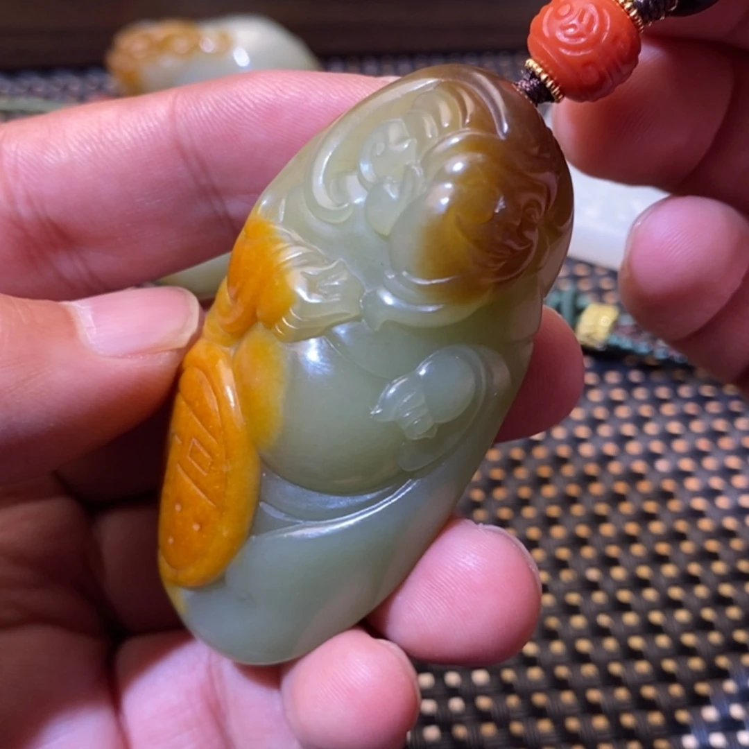 未镶嵌和田玉挂件