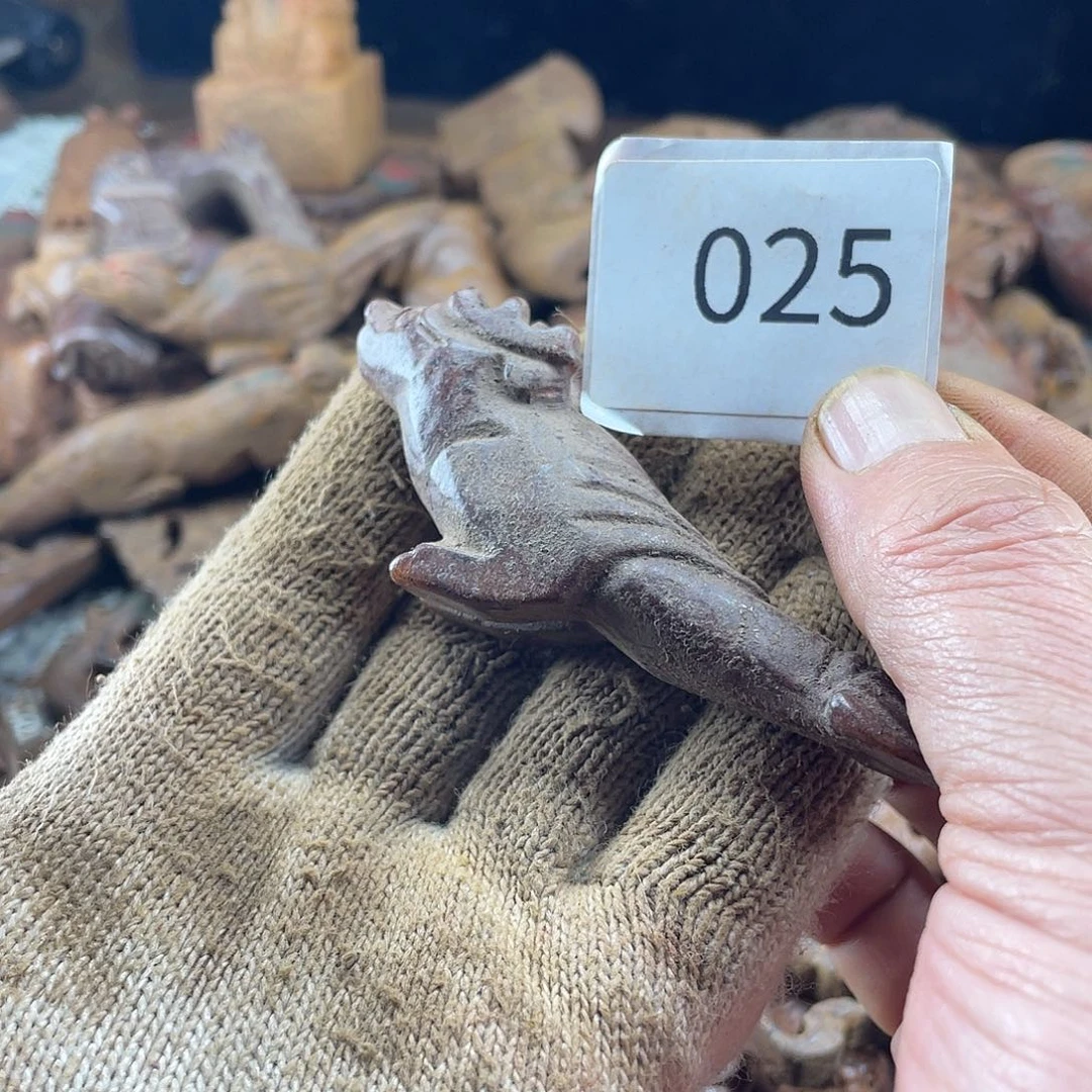 和田玉（糖玉）未镶嵌挂件