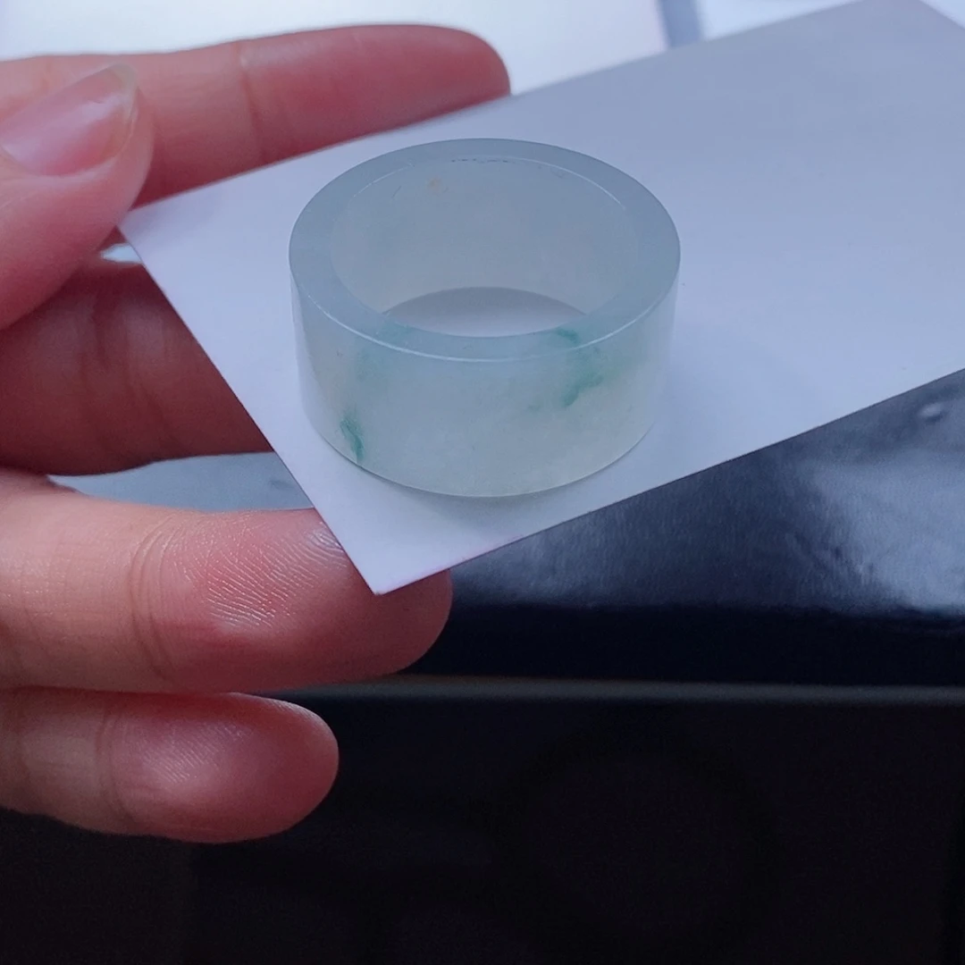 未镶嵌定制翡翠翡翠