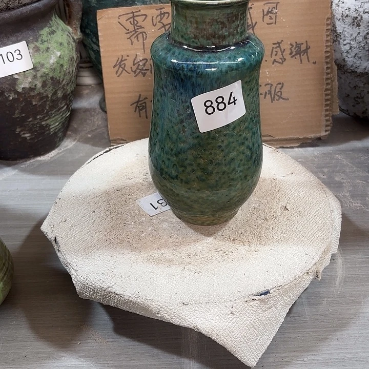 陶摆件高20，内口5，无孔，884