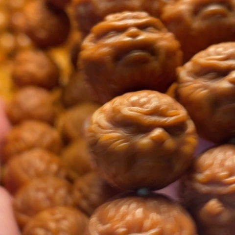 手串猴头核桃K**T舞台