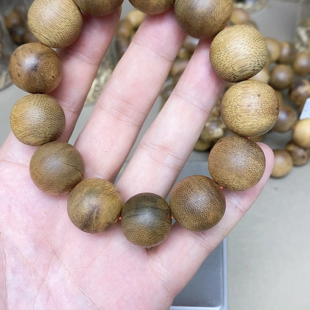 沉香沉香碎屑越南芽庄野生白奇楠1.8
