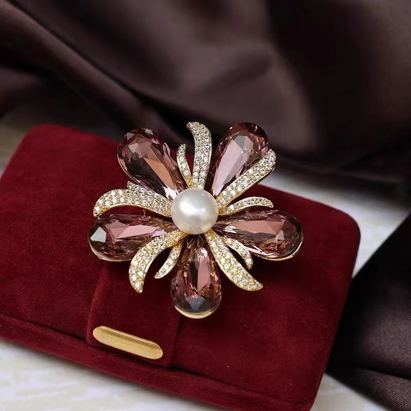 铜合金合成锆石胸针 时尚百搭粉色配饰胸针胸花8075-1
