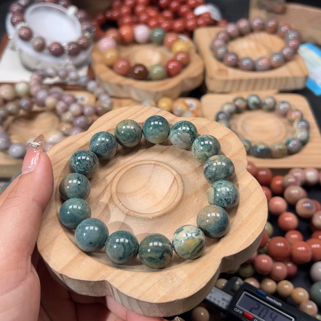 m***e石英质玉未镶嵌手链145