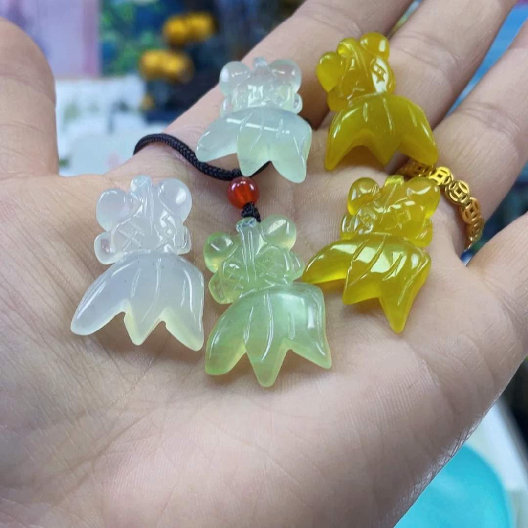 蛇纹石玉颈饰未镶嵌多样性随机发一个富贵有余