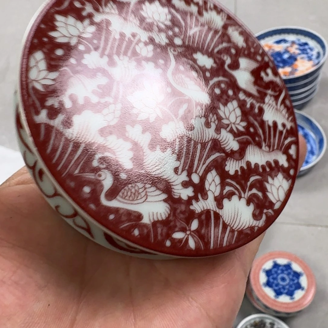 杯釉里红一路连科盖置