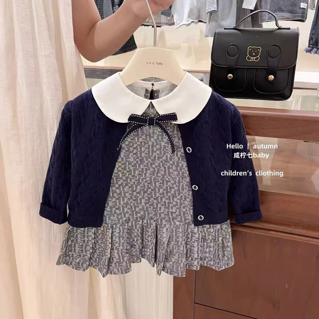 英伦学院风！女童秋季套装针织开衫娃娃领背心裙两件套31091