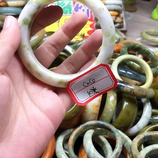 未镶嵌蛇纹石玉手镯c**o