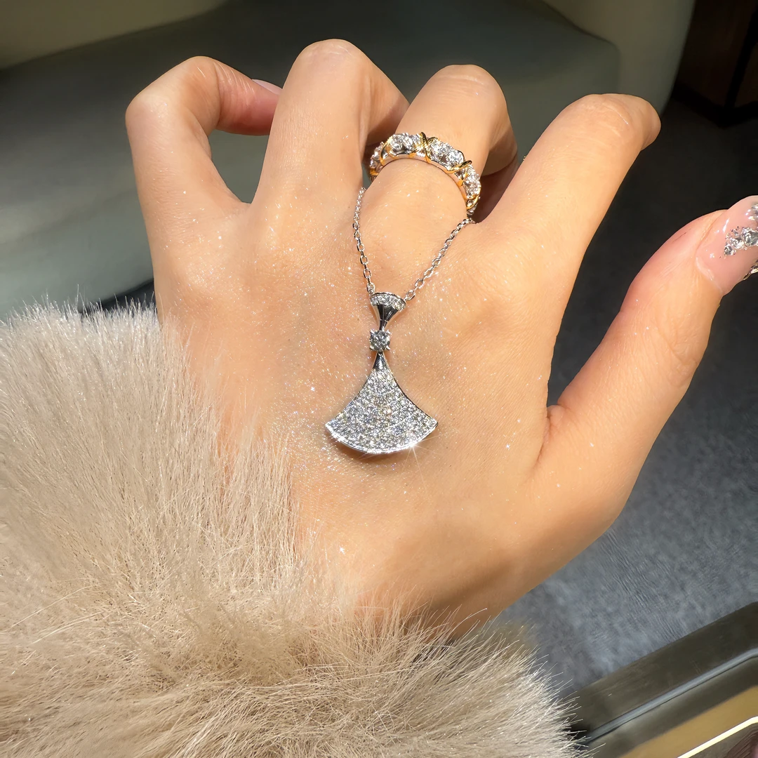 QANNA【大号裙子】【白金满钻】轻奢时尚高级灵动钻石锁骨链项链AY