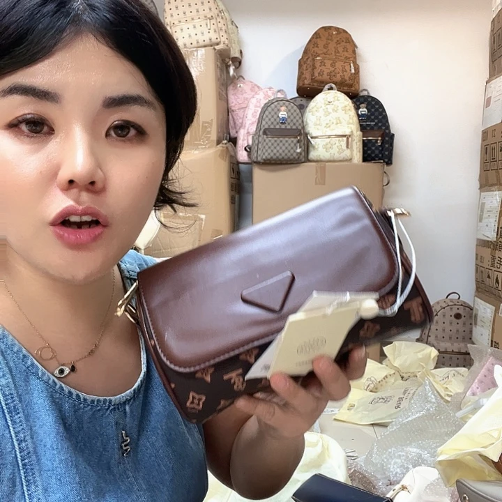 PVC包包包包包包包包吧