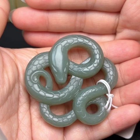 和田玉挂件未镶嵌