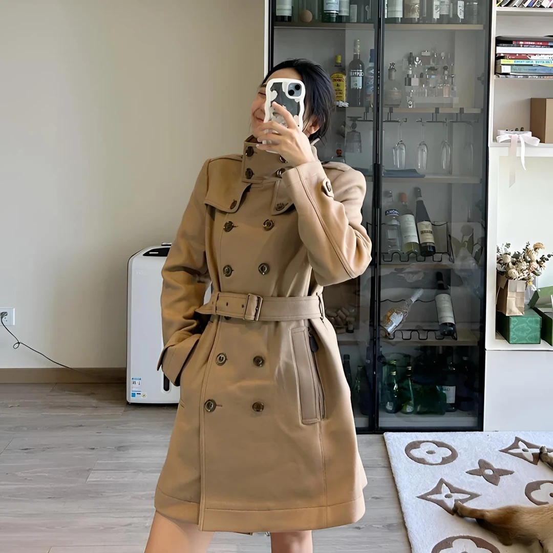 99新 BURBERRY/博柏利 2505111/UK8/混纺双排扣长款大衣