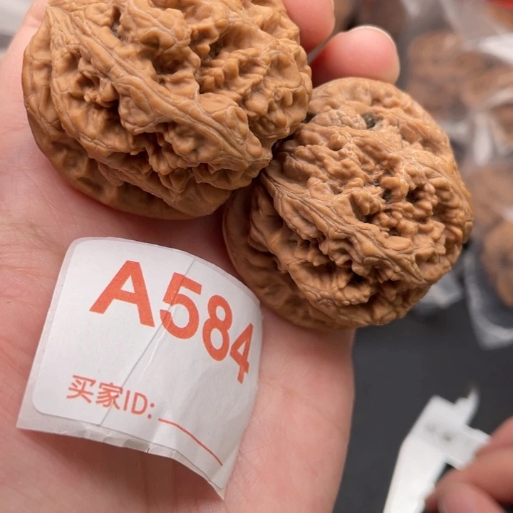 吊坠文玩核桃核桃