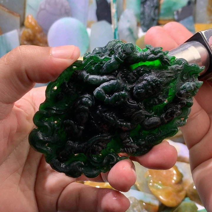 翡翠未镶嵌颈饰缅甸天然翡翠片料牌子珠子平安扣