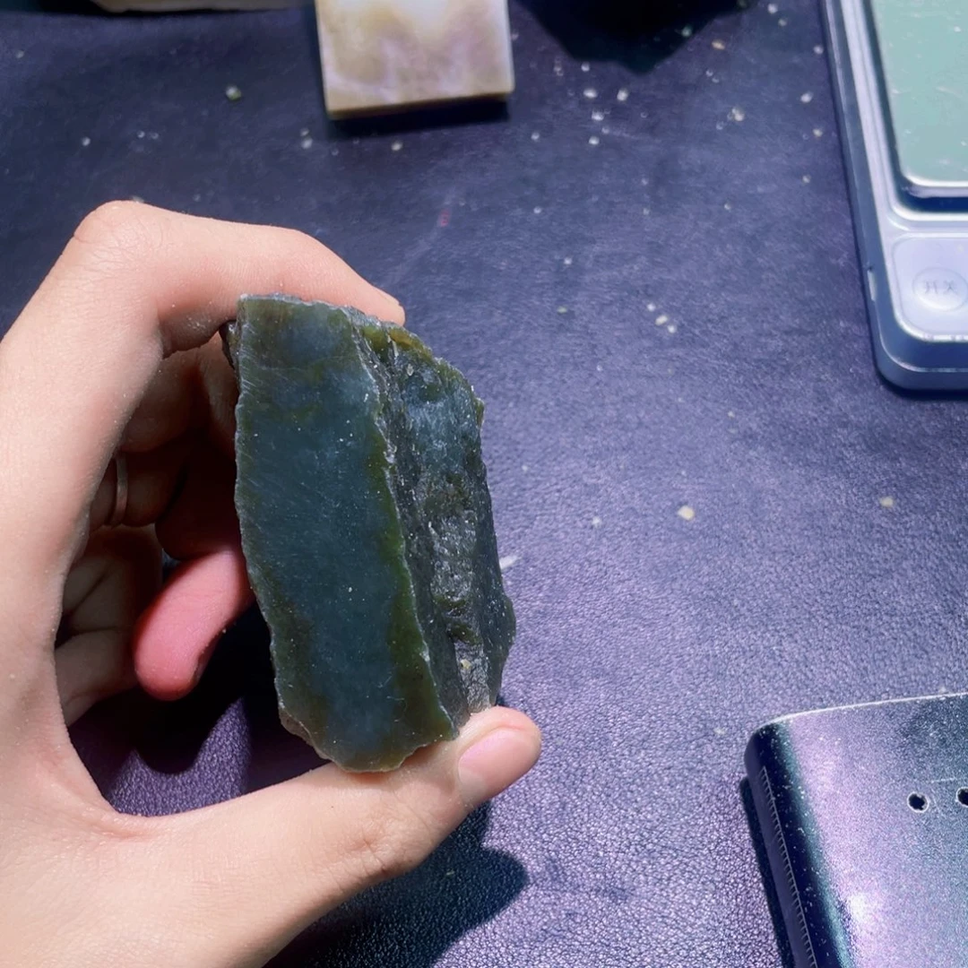 未镶嵌和田玉珠宝半成品